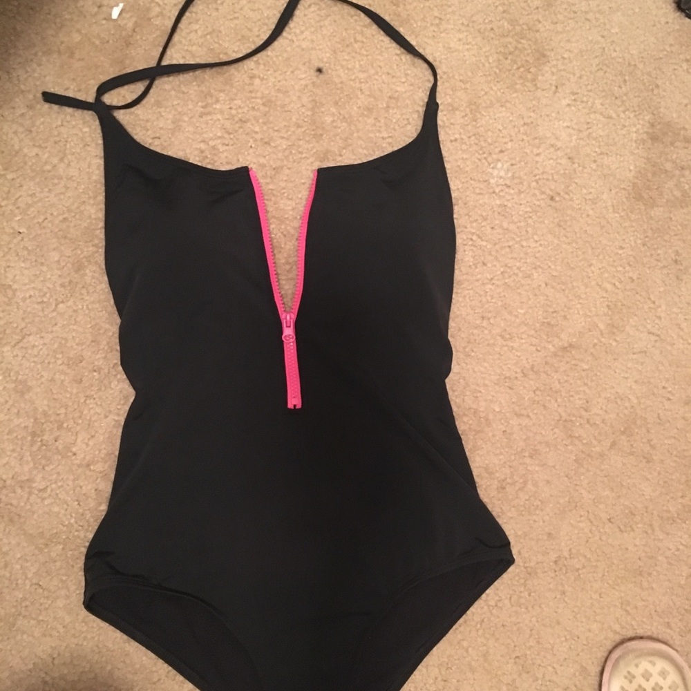 Trendy one piece swim suit